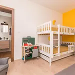 Villa Lucija *