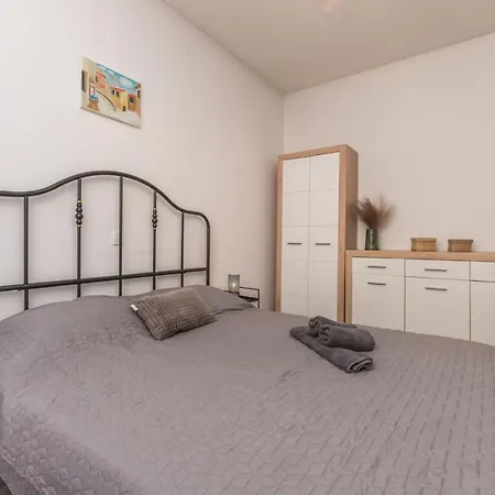 Lucija * 비오그라드나모루