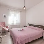 Lucija Villa *